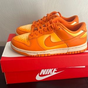 Women’s magma orange dunks low